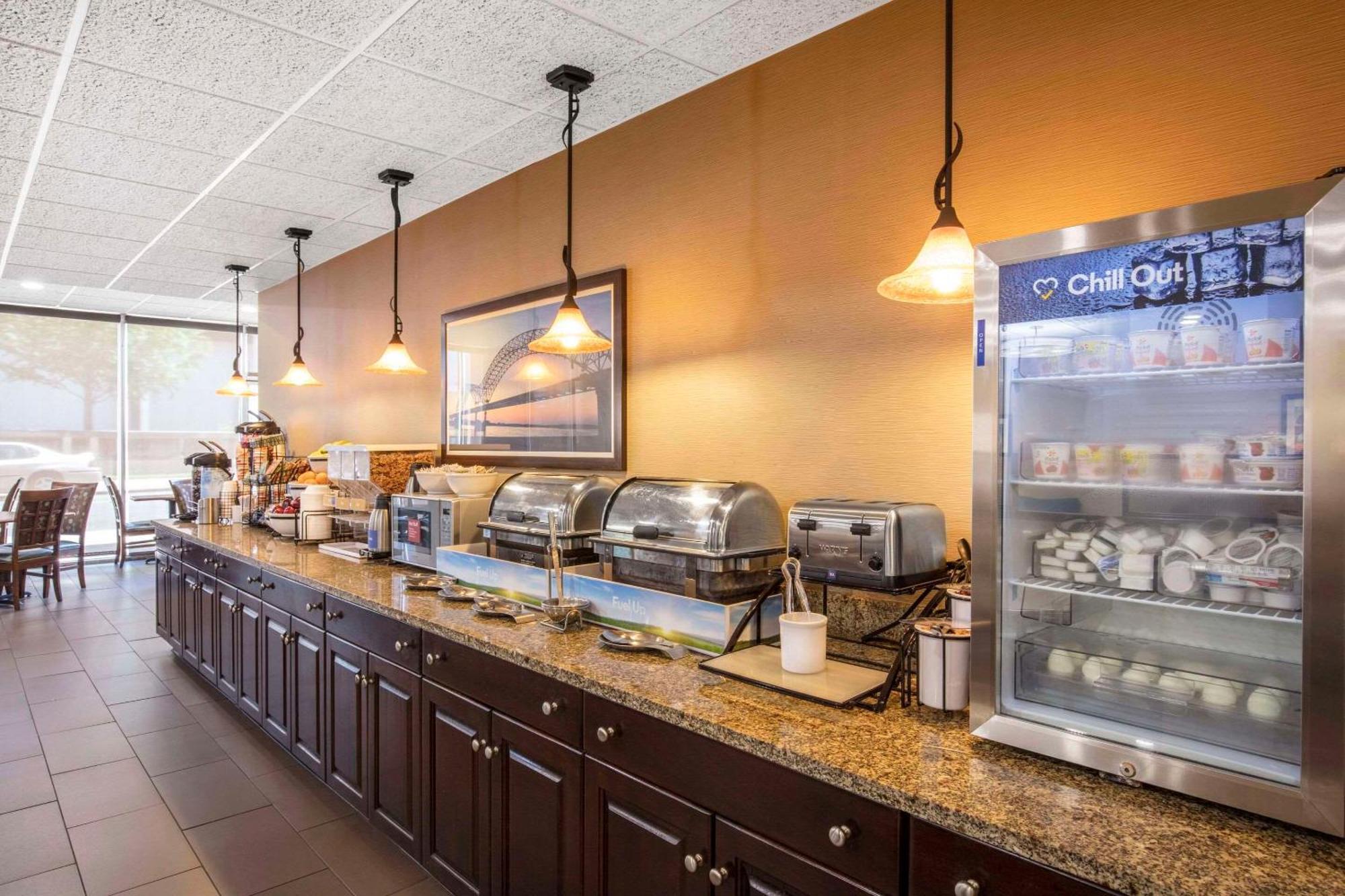 Comfort Inn Memphis Downtown Bagian luar foto