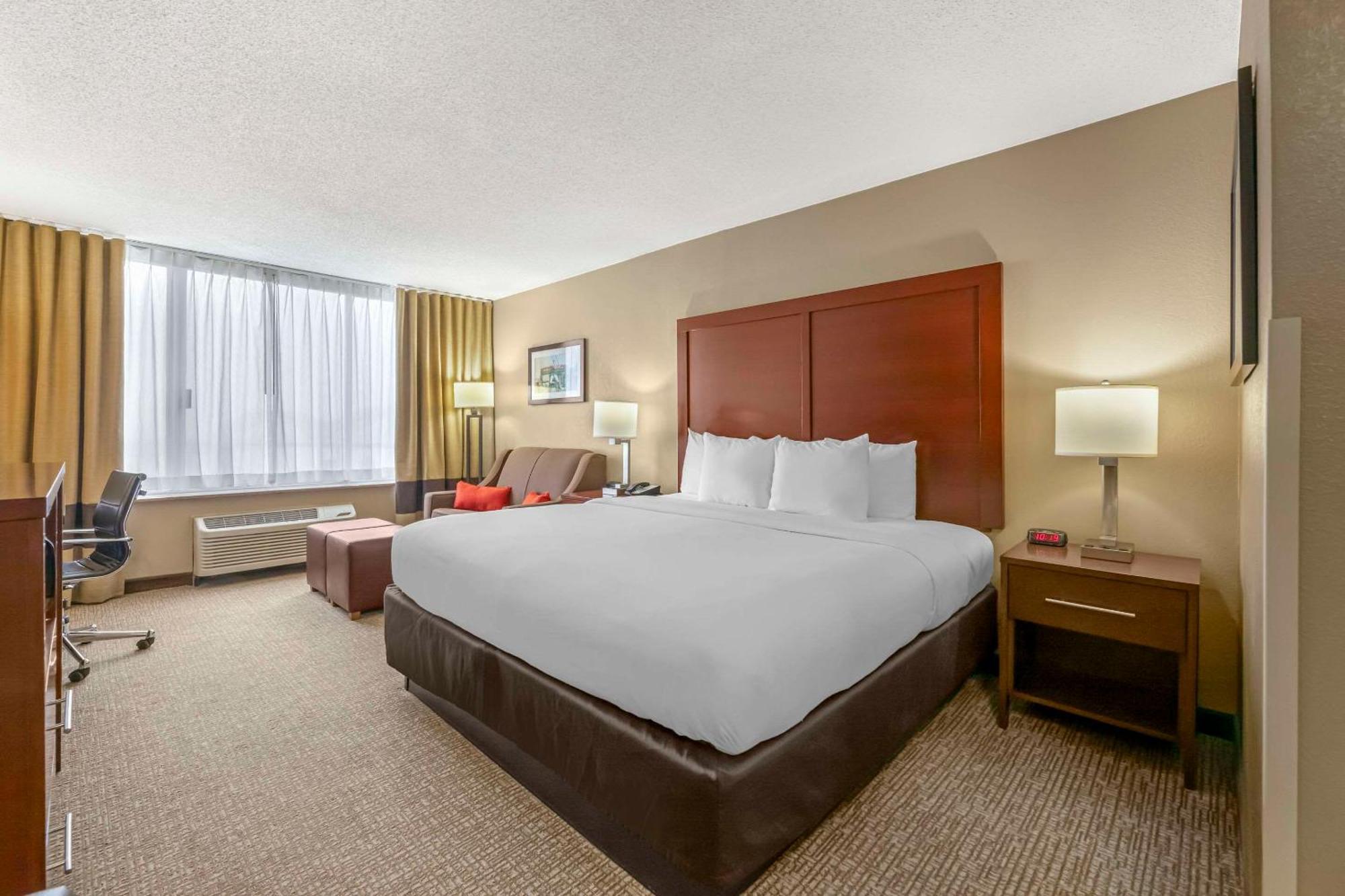 Comfort Inn Memphis Downtown Bagian luar foto
